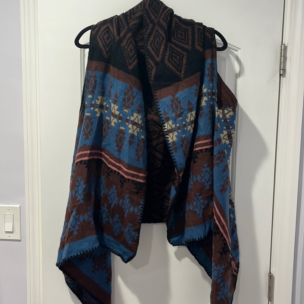 Scarf poncho